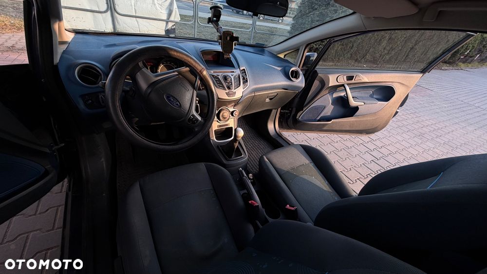 Ford Fiesta 1.25 Trend - 6