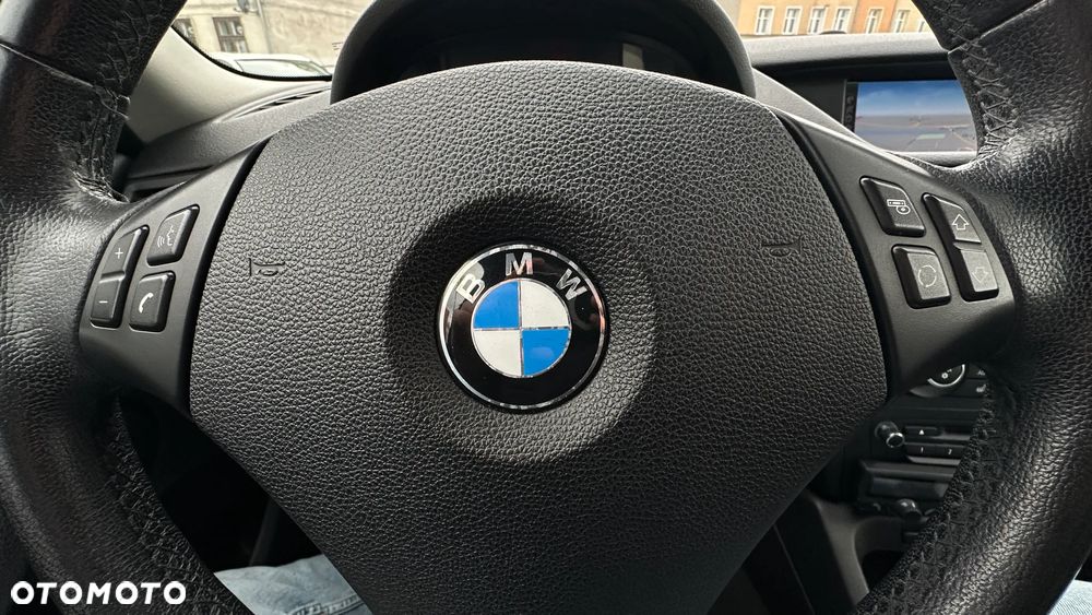 BMW X1 sDrive18d - 25