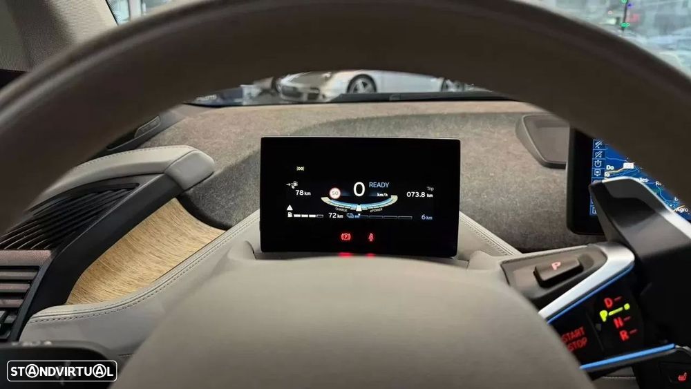 BMW i3 - 25