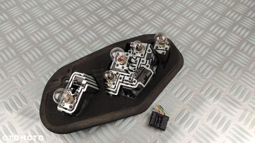 wkład płytka lampy prawy prawej tylnej tył PEUGEOT 307 HB LIFT FL 05-08 EU - 3