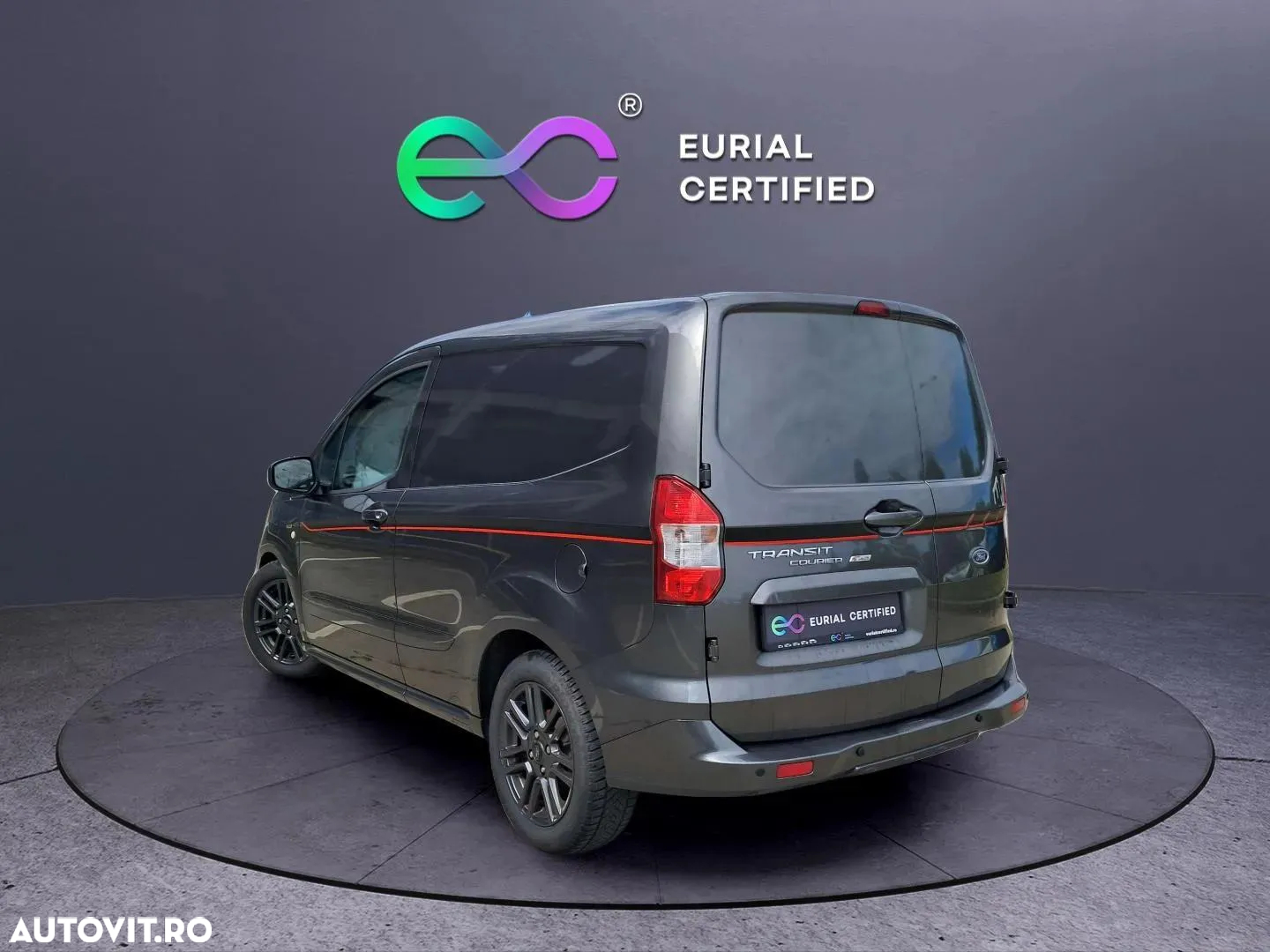 Ford Transit Courier - 8