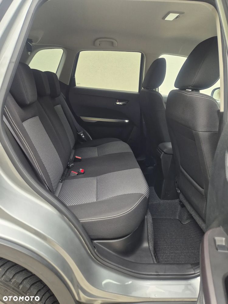 Suzuki Vitara - 15