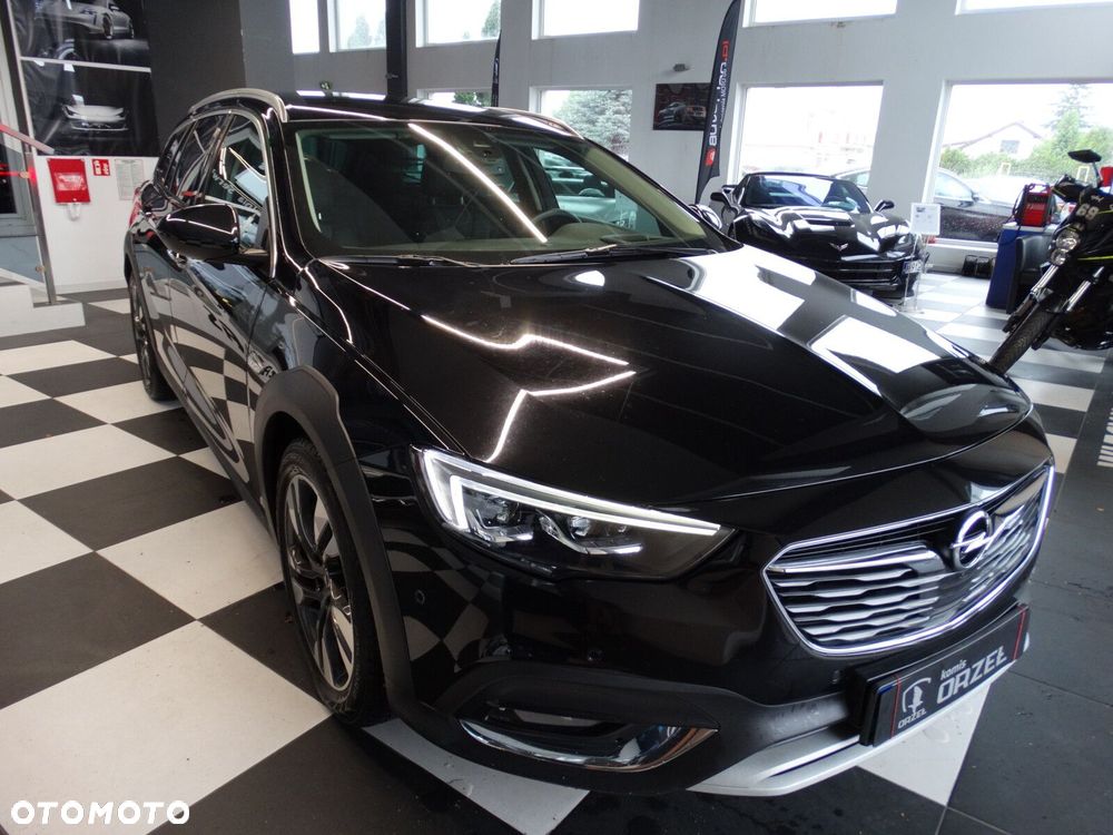 Opel Insignia - 12