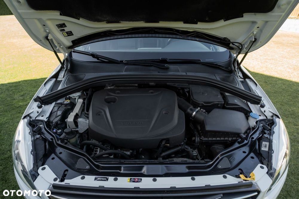 Volvo XC 60 D4 Geartronic Summum - 24