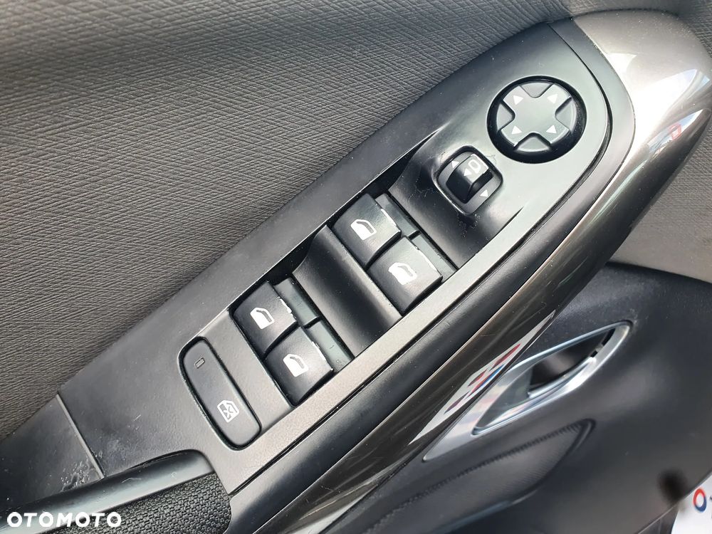 Citroën C4 Grand Picasso BlueHDi 120 EAT6 Business Class - 23