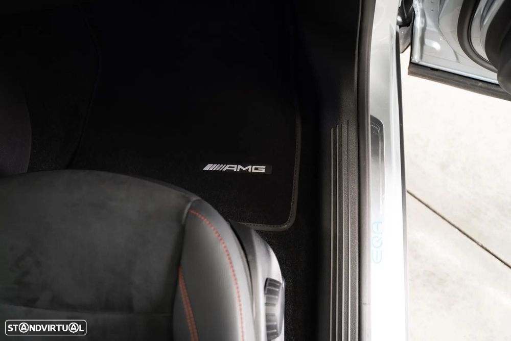 Mercedes-Benz EQA 250+ AMG Line - 41