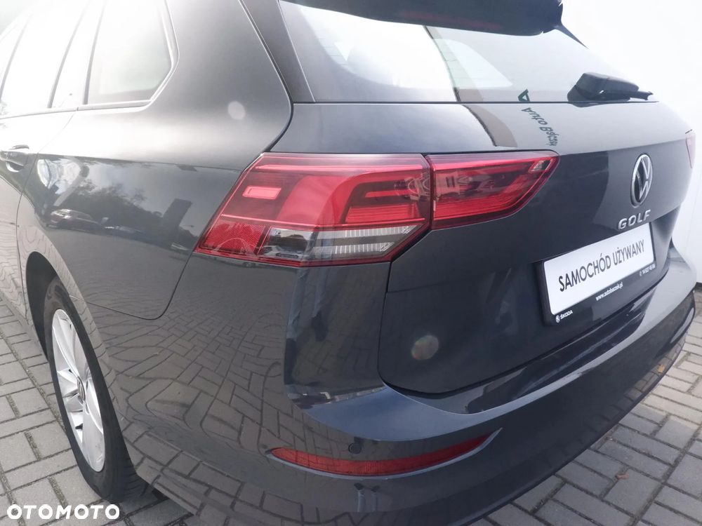 Volkswagen Golf VIII 1.5 TSI EVO Life - 11