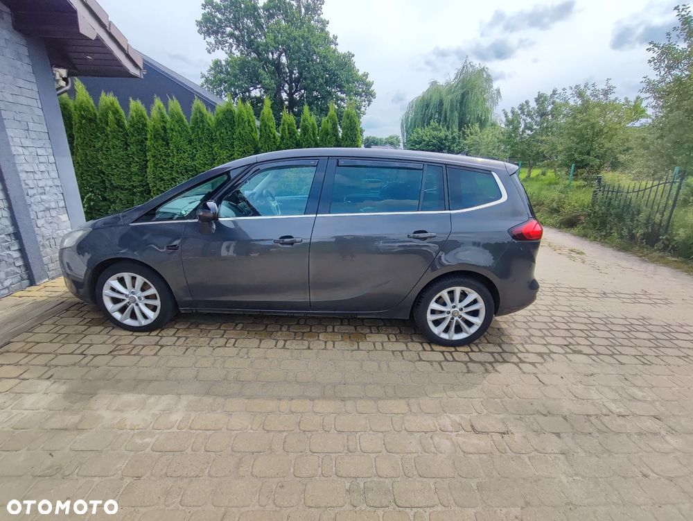 Opel Zafira Tourer 2.0 CDTI Automatik Edition - 2