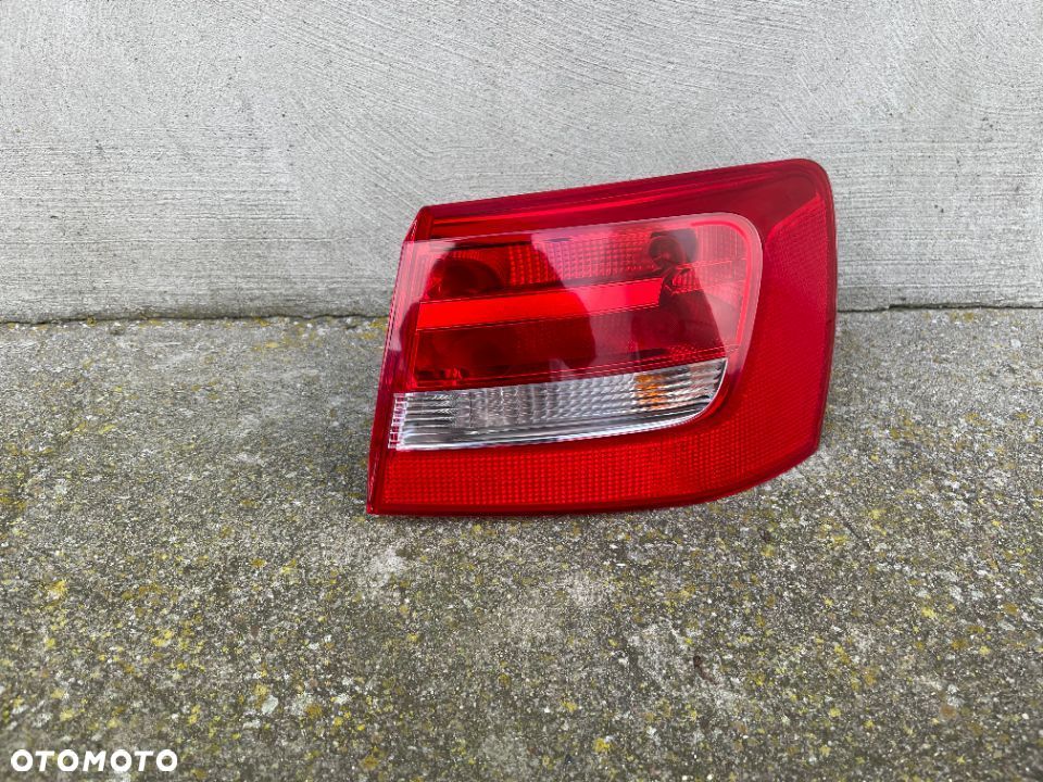 LAMPA TYLNA PRAWA AUDI A6 C7 KOMBI 2011-2014 - ULO - 1