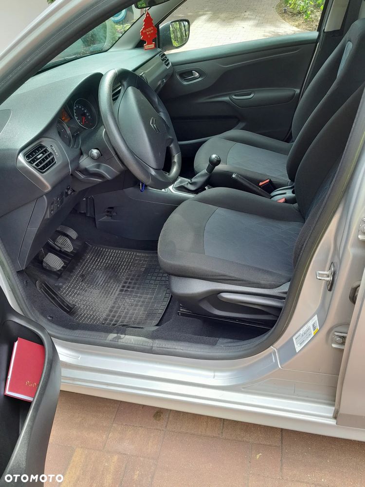 Citroën C-Elysée 1.6 HDi Attraction - 1
