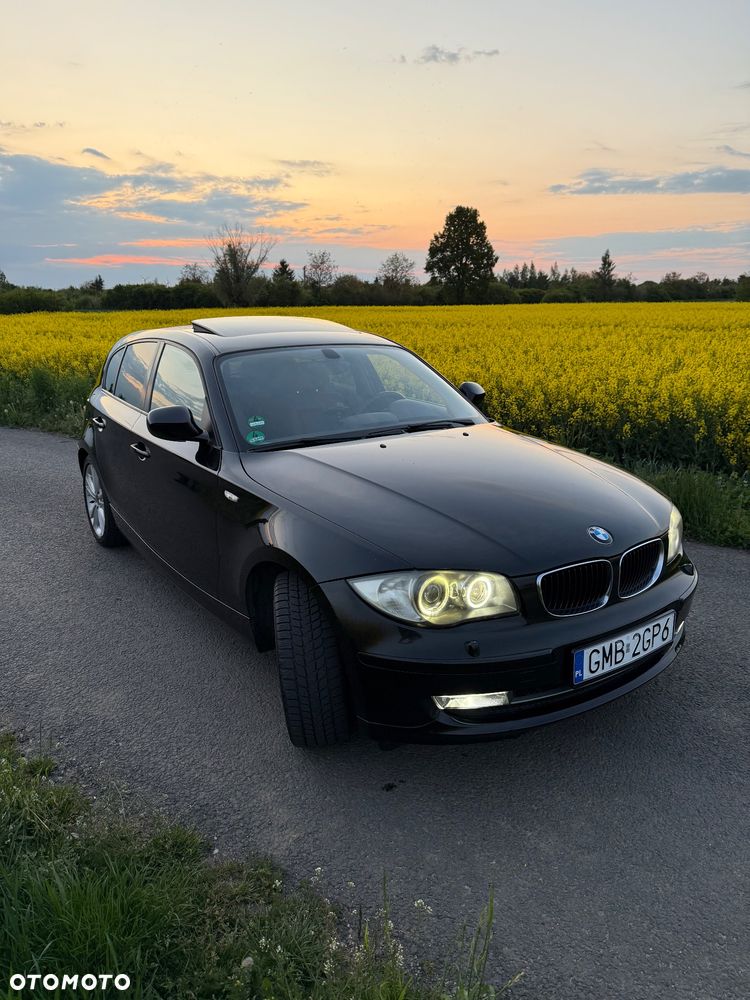 BMW Seria 1 120d DPF - 11