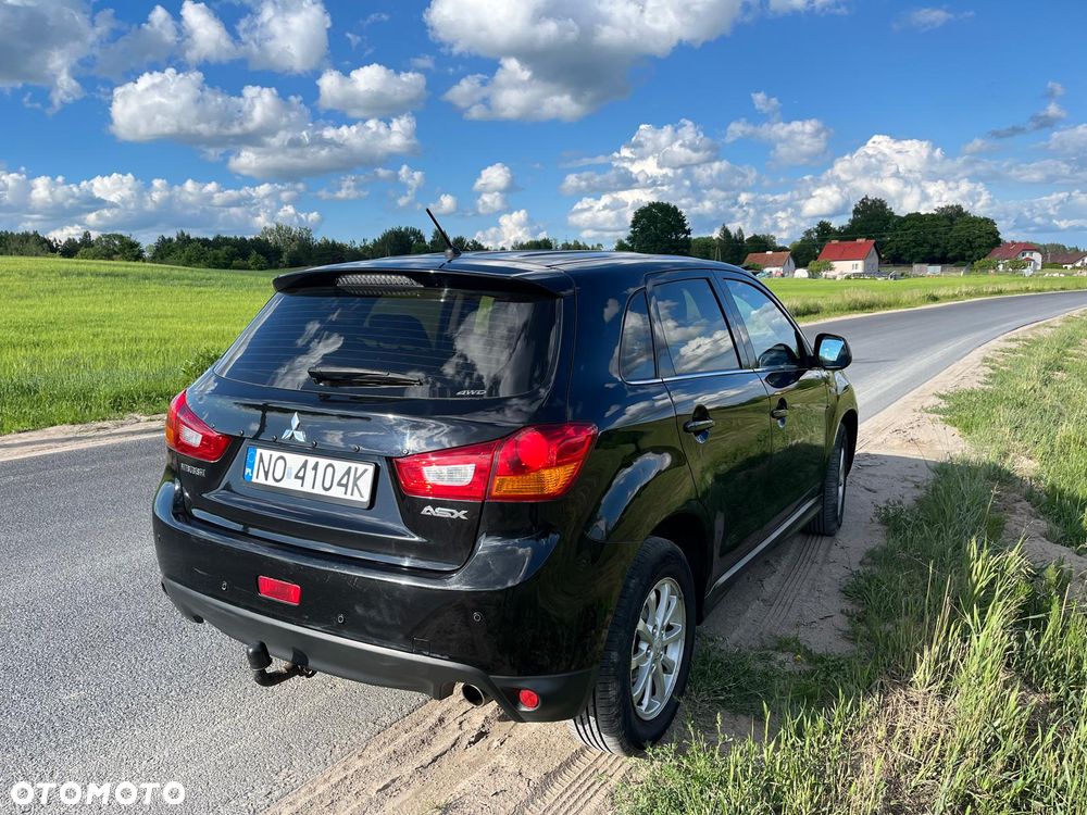 Mitsubishi ASX - 4