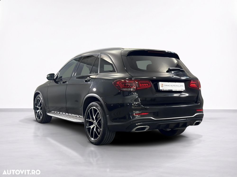 Mercedes-Benz GLC 300 d 4MATIC - 4