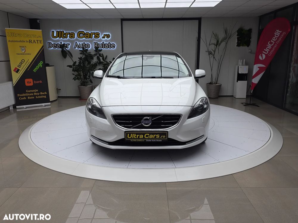 Volvo V40 D3 Summum - 8