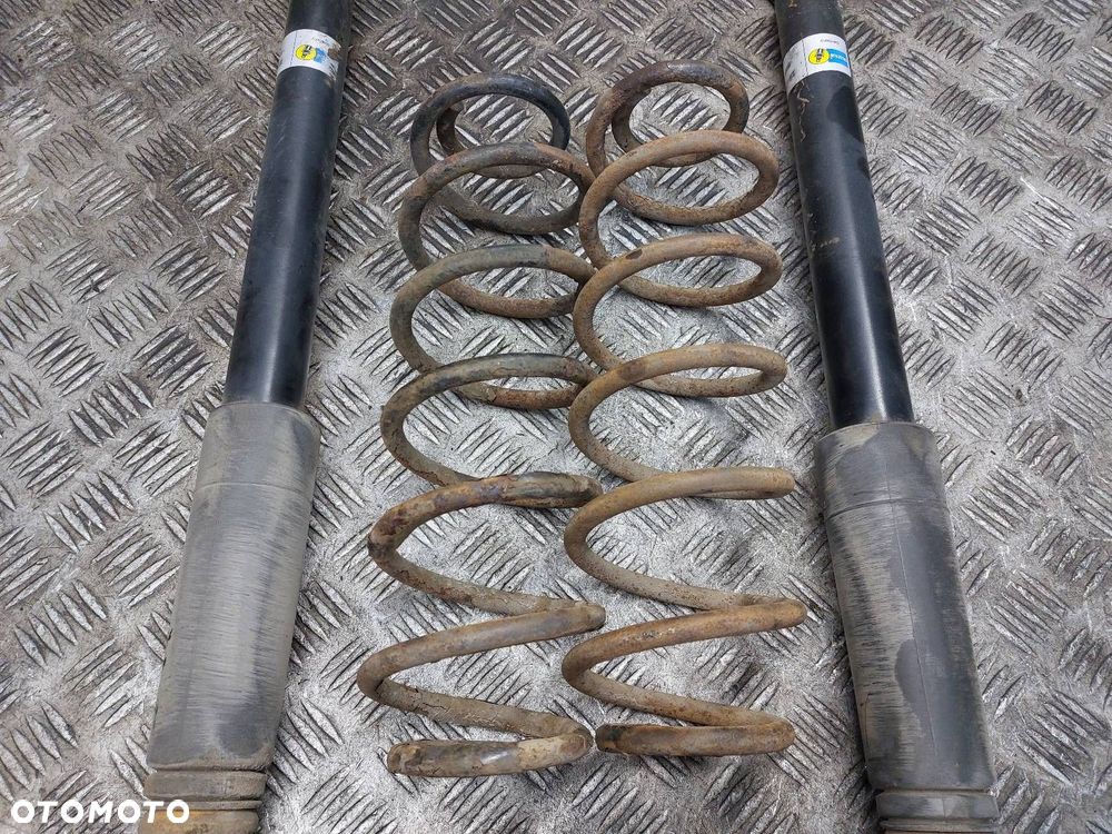 AMORTYZATORY + SPRĘŻYNY TYŁ KOMPLET VOLKSWAGEN GOLF IV HB 5D - 3