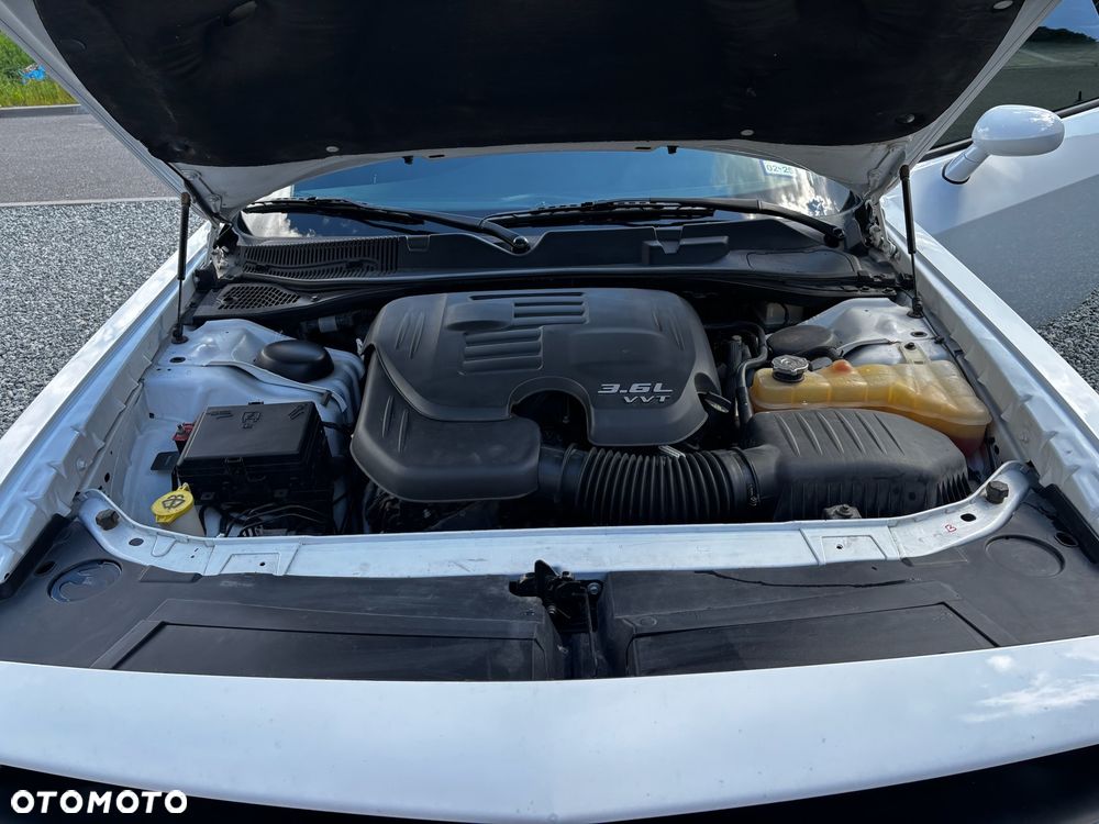 Dodge Challenger Automatik SXT Plus - 30