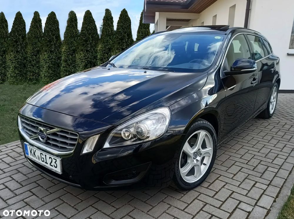 Volvo V60 - 1