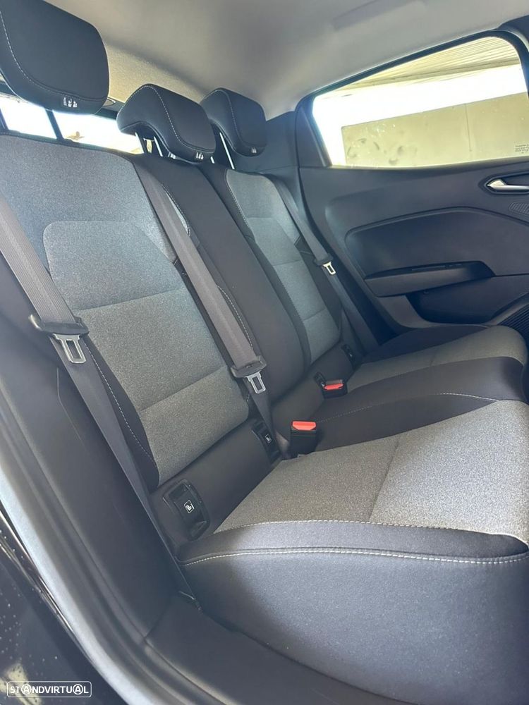 Renault Clio 1.0 TCe Techno - 28