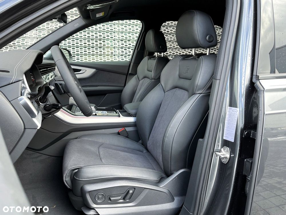 Audi Q7 - 21