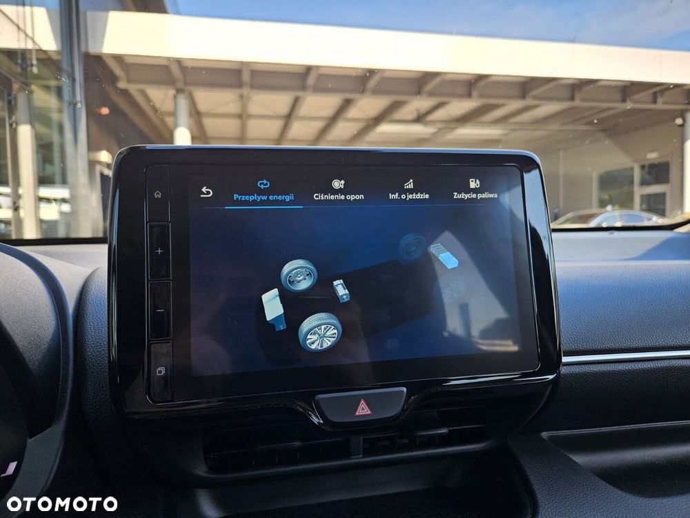 Toyota Yaris Hybrid 1.5 Style - 19