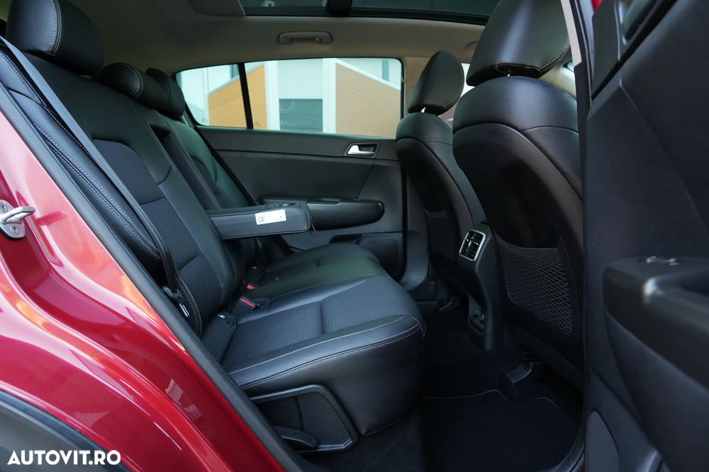 Kia Sportage 2,0 CRDI AWD Aut. Spirit - 9