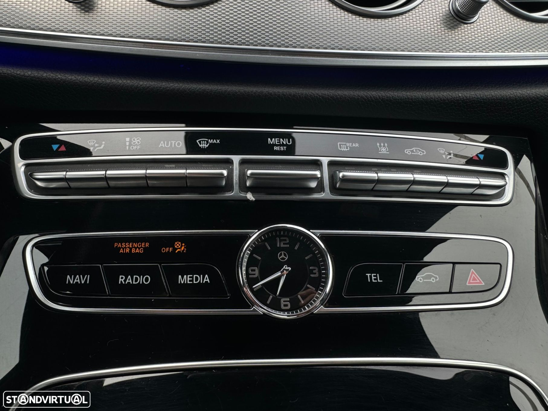 Mercedes-Benz E 300 de AMG Line - 39