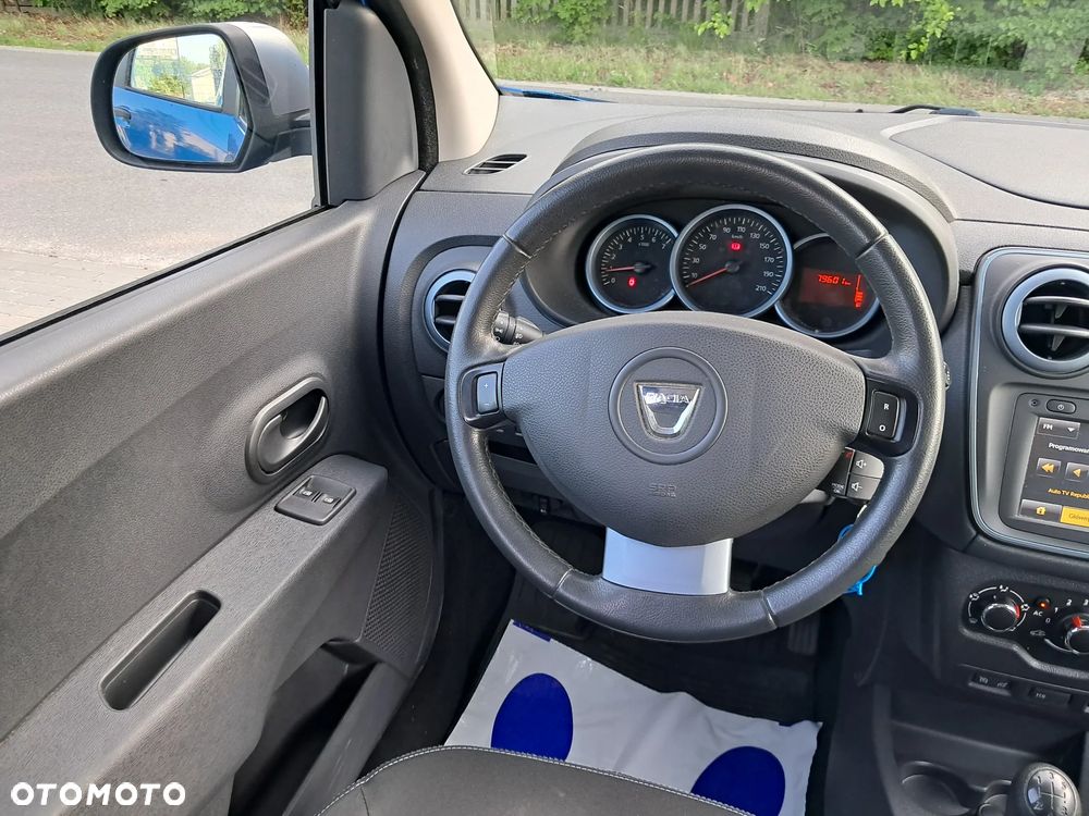 Dacia Lodgy TCe 115 Stepway - 19