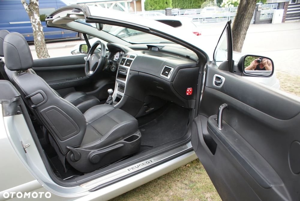 Peugeot 307 CC - 13