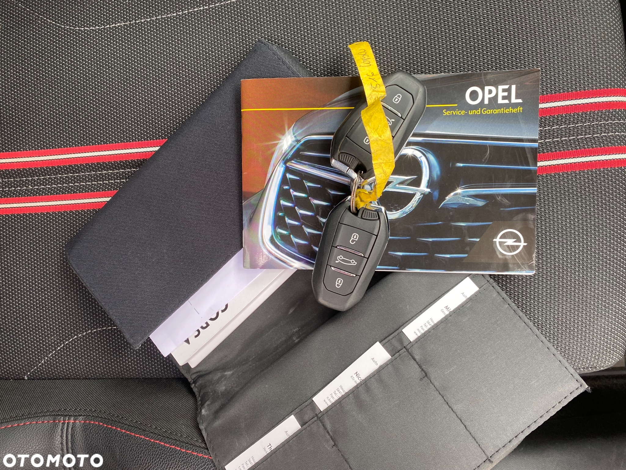 Opel Corsa 1.2 GS Line S&S - 11