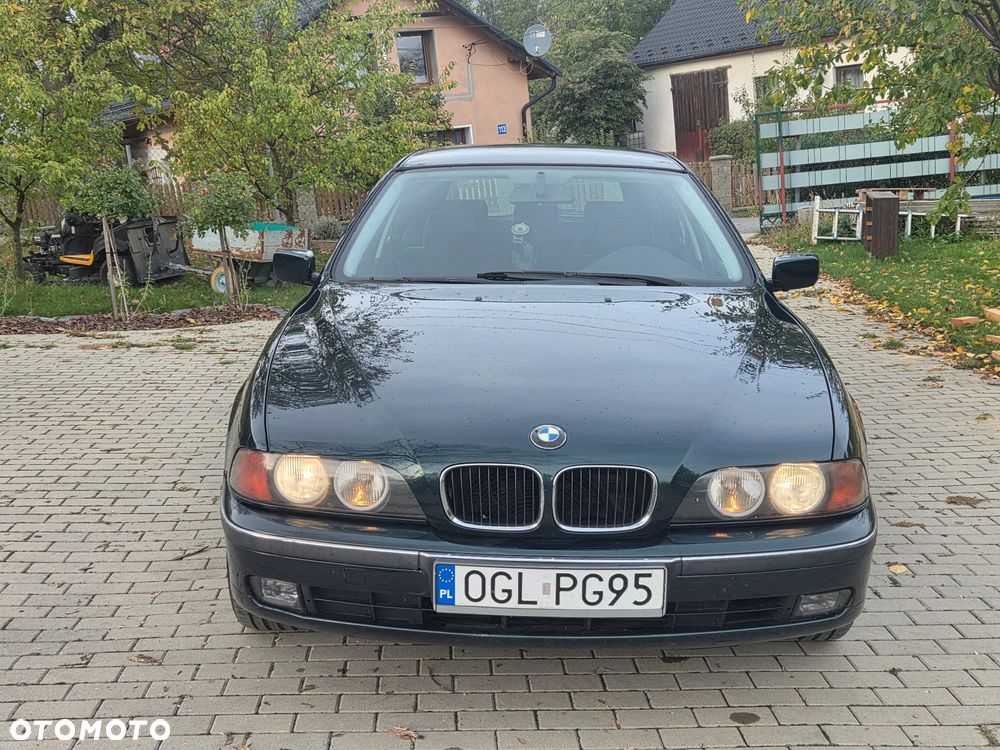 BMW Seria 5 520i - 2