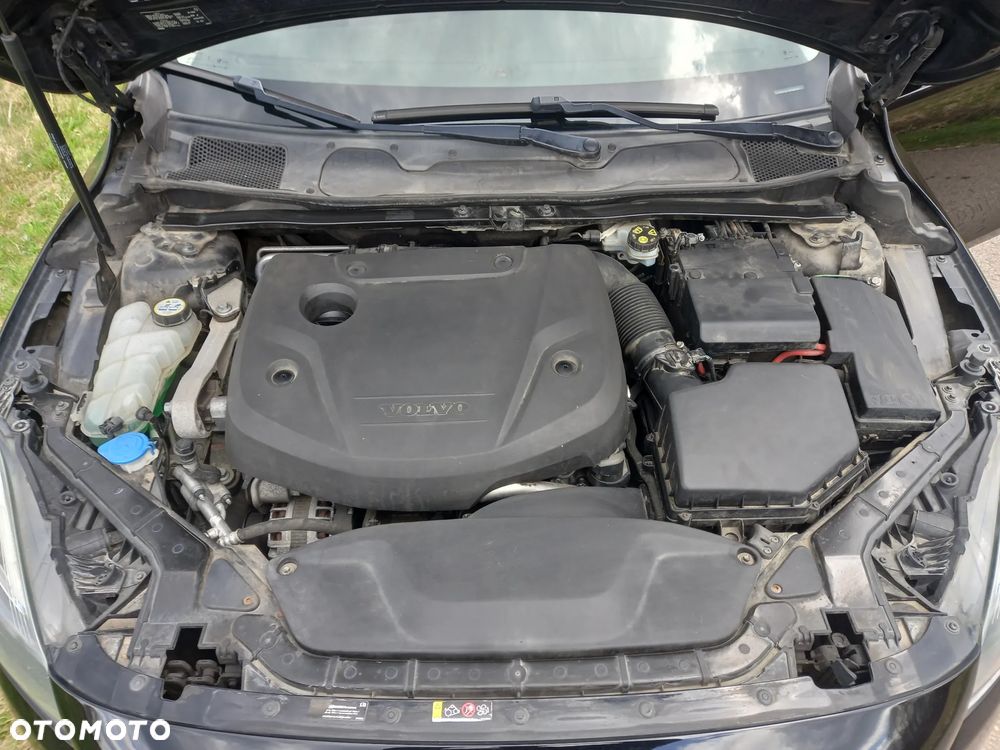 Volvo V40 D2 Ocean Race - 9