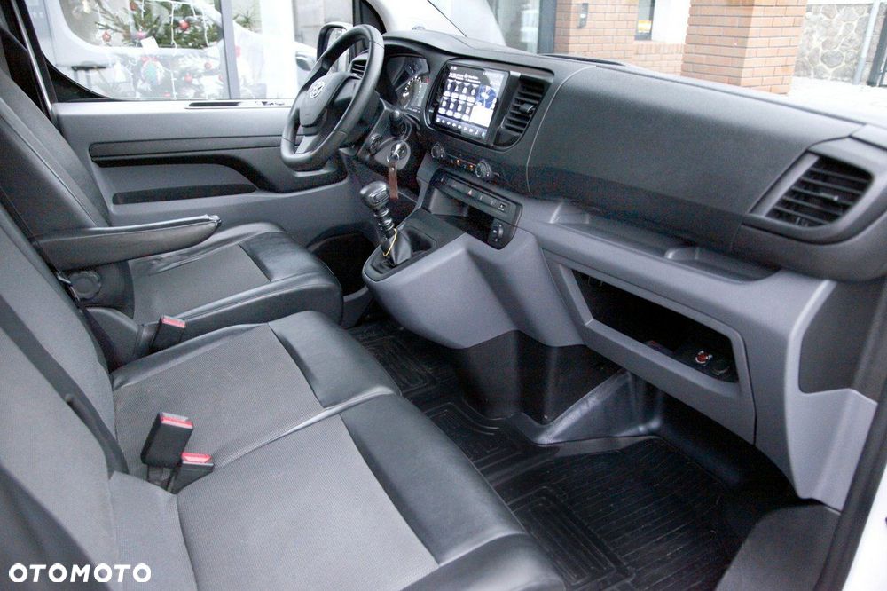 Toyota ProAce - 11