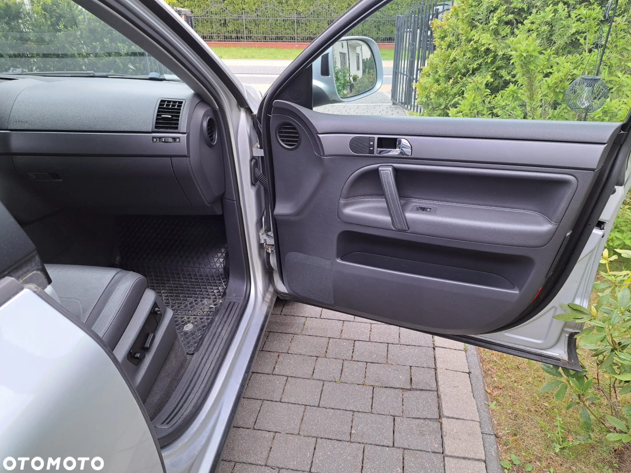 Volkswagen Touareg - 13