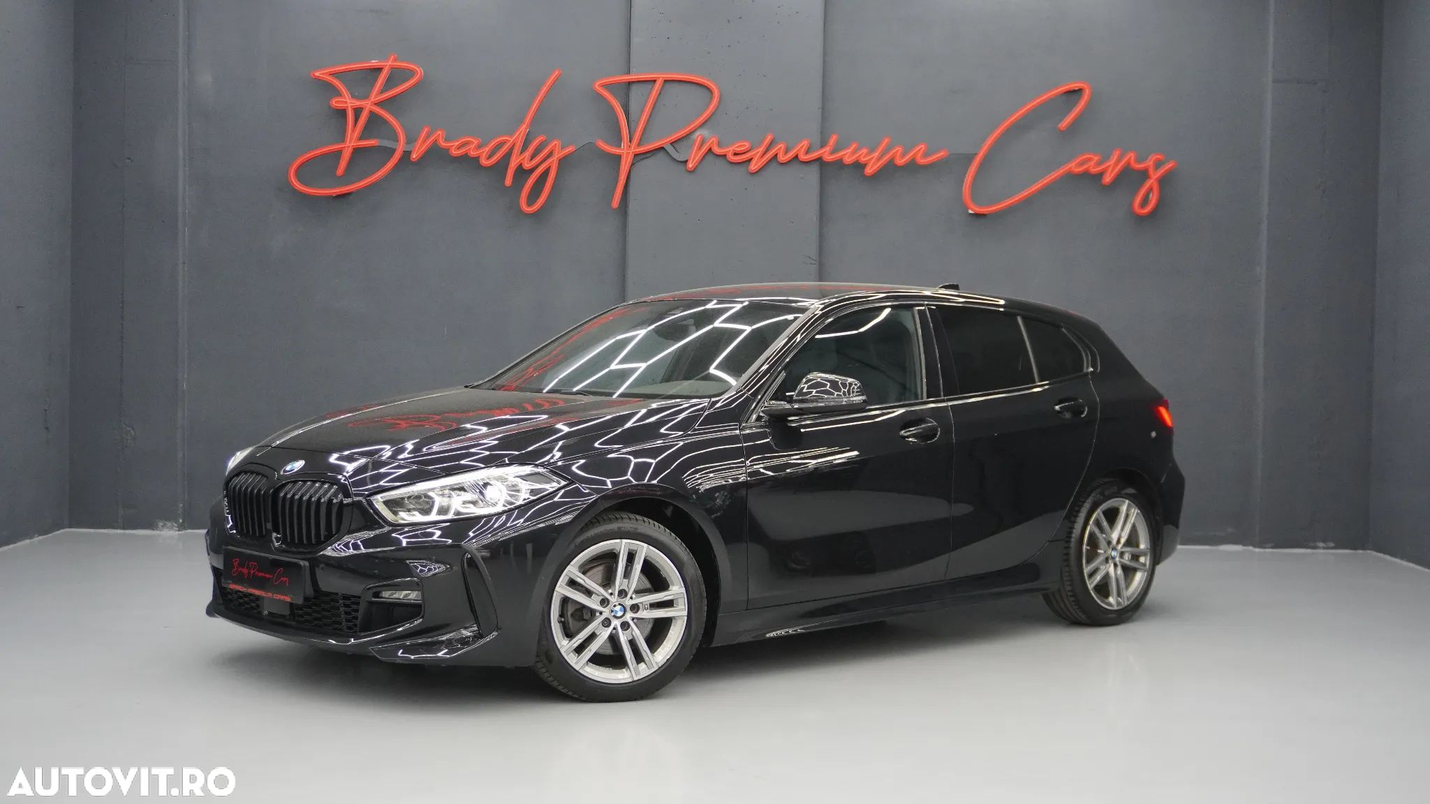 BMW Seria 1 118i Aut. M Sport - 1