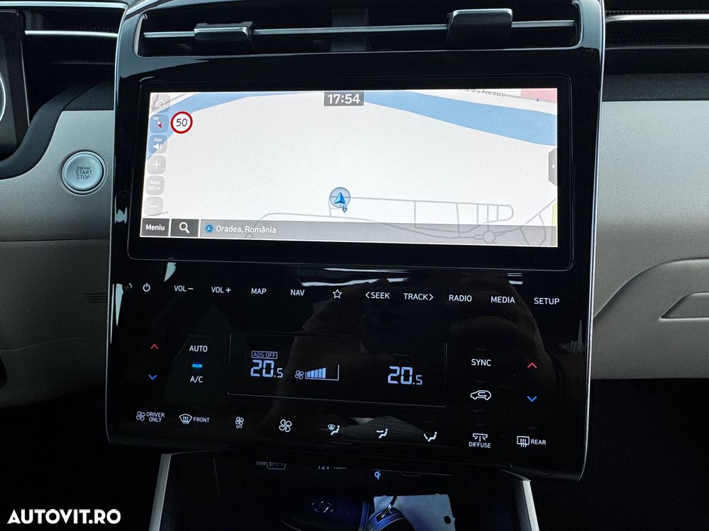 Hyundai Tucson PHEV 1.6 l 265 CP 4WD 6AT Luxury - 34