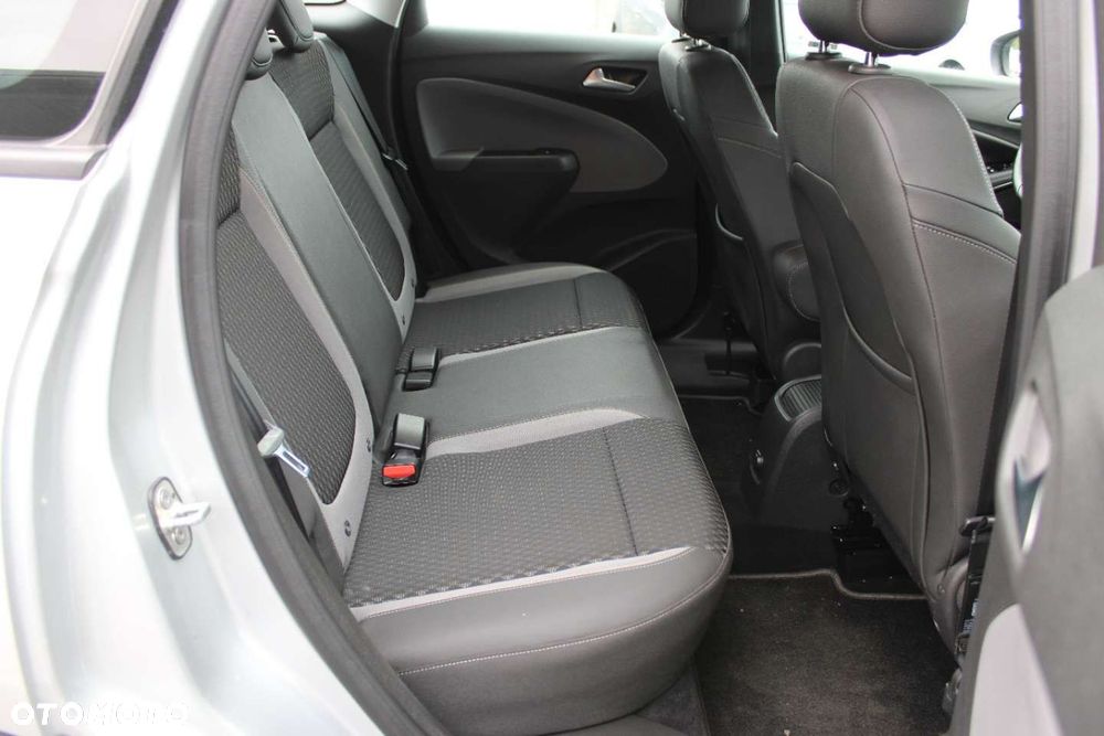 Opel Crossland X - 20