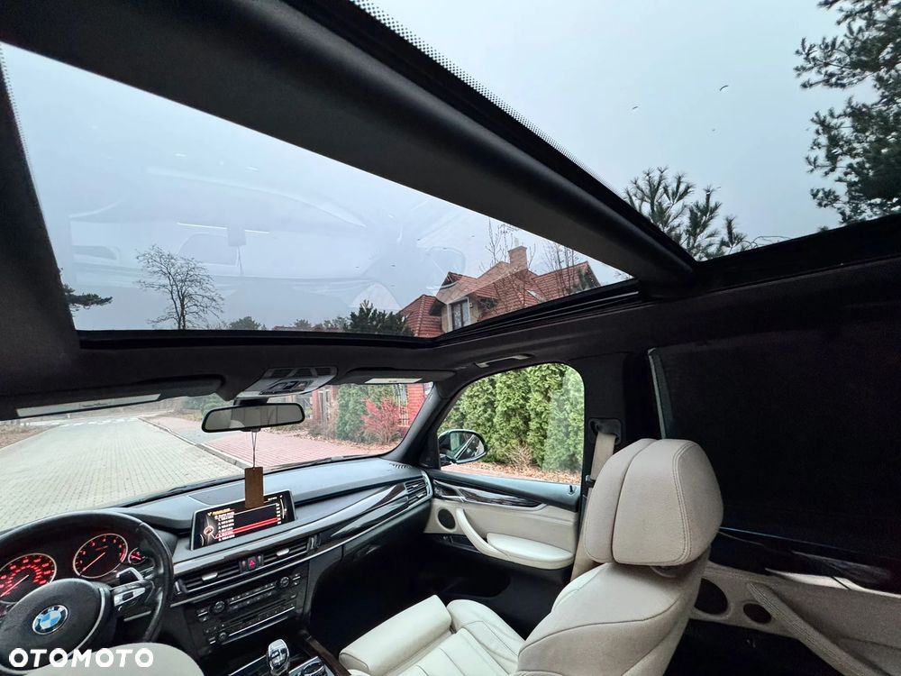 BMW X5 xDrive50i Sport-Aut - 23