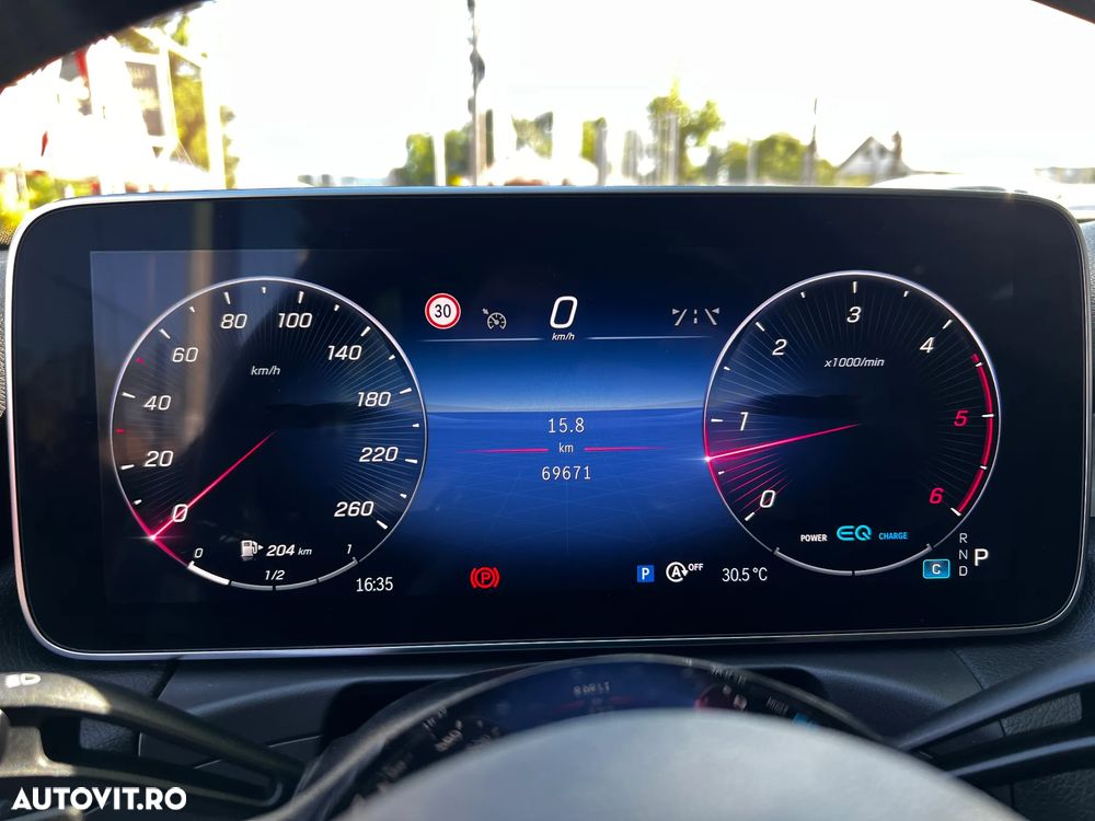 Mercedes-Benz C 220 d MHEV - 8