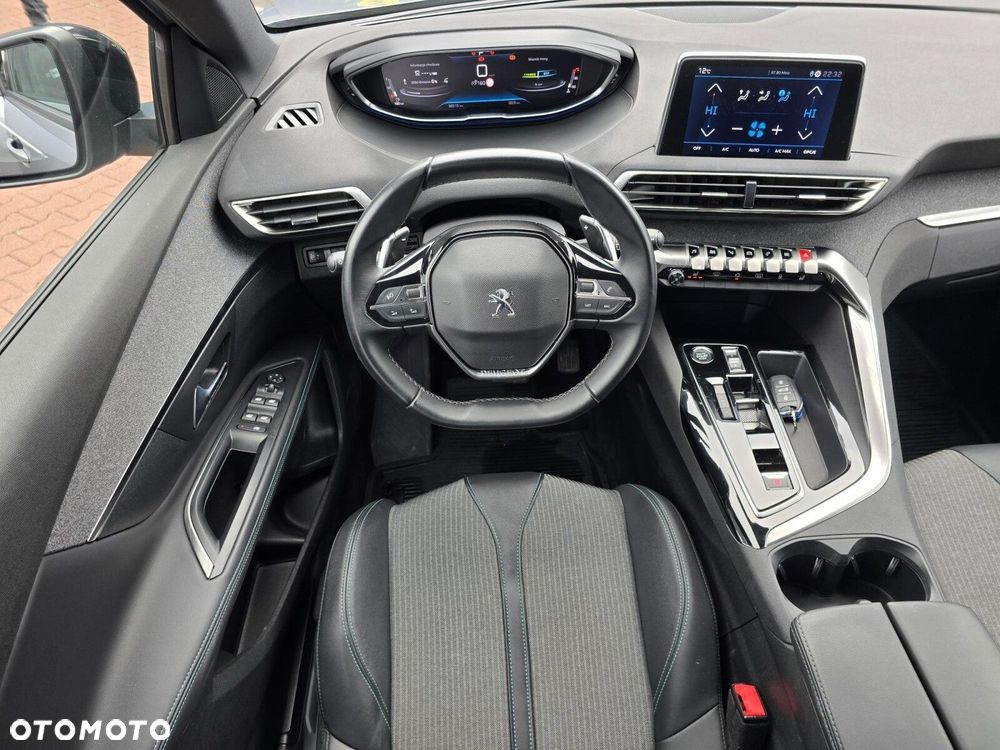 Peugeot 5008 1.2 PureTech mHEV Allure Pack S&S e-DCS6 - 15