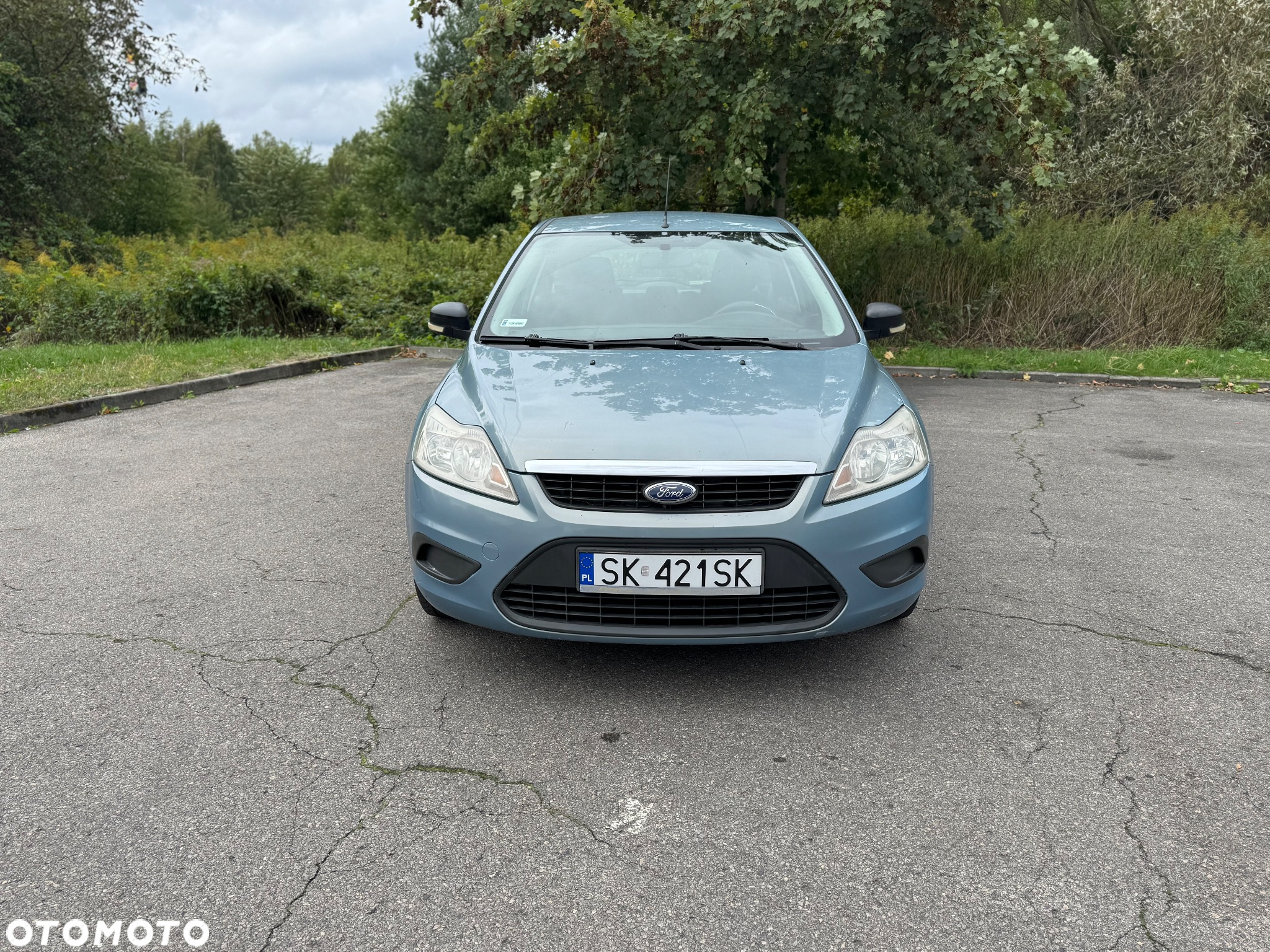 Ford Focus 1.6 Ambiente - 2