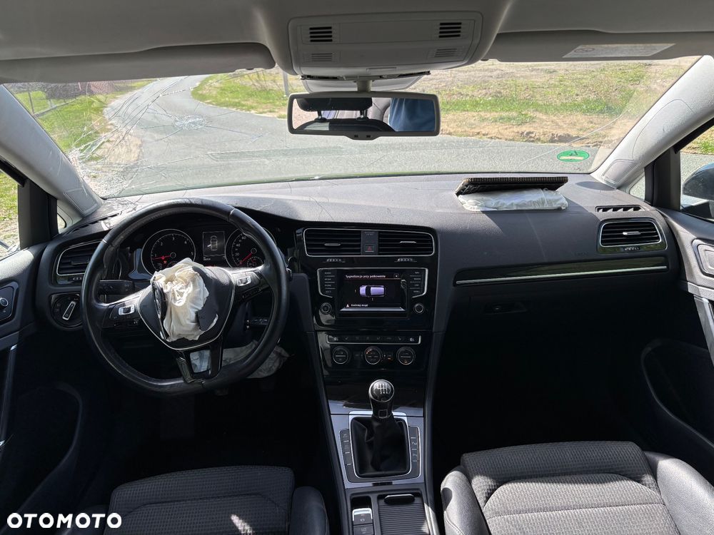 Volkswagen Golf 2.0 BlueTDI Highline - 15