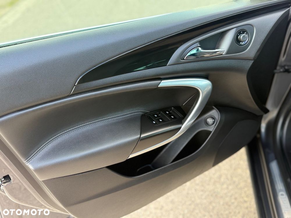Opel Insignia 1.8 Cosmo - 21