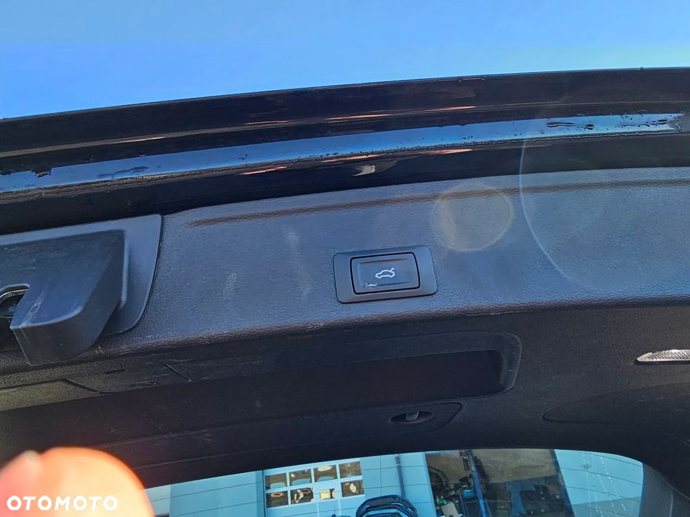 Audi A4 Avant 40 TDI quattro S tronic advanced - 23