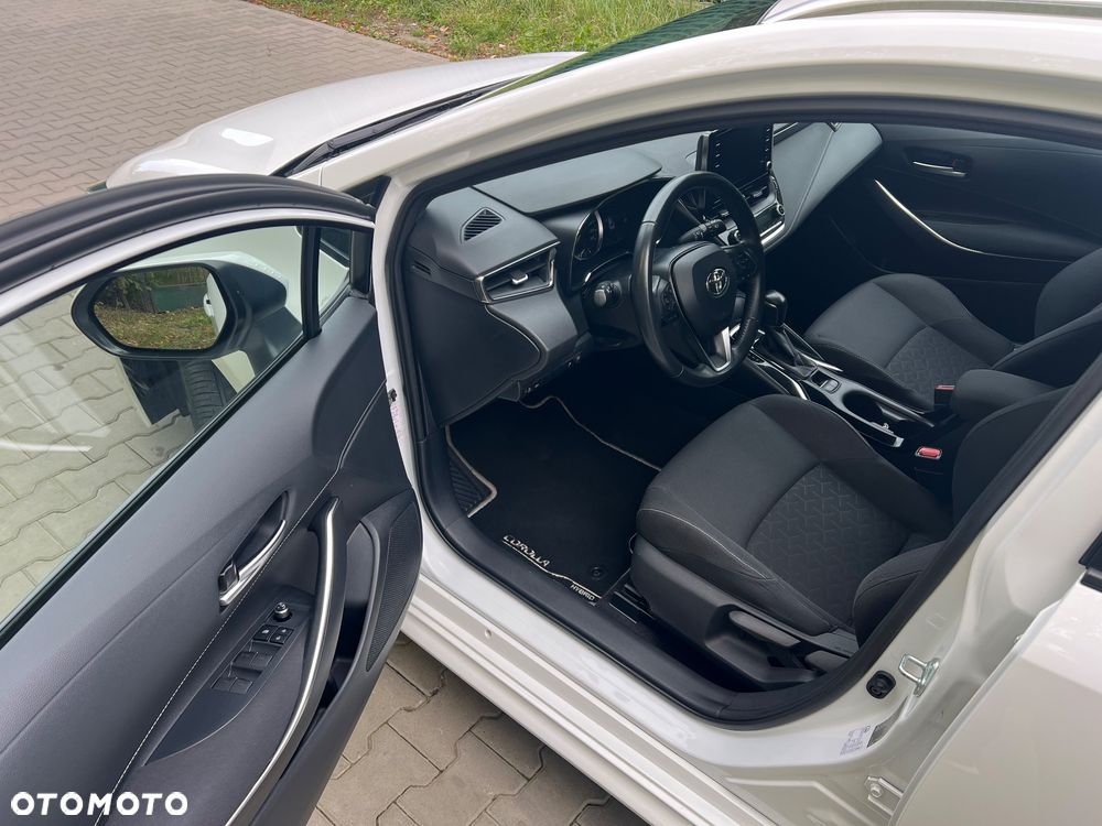 Toyota Corolla 1.8 Hybrid Comfort - 11