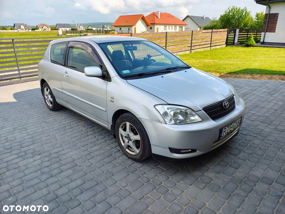 Toyota Corolla - 5