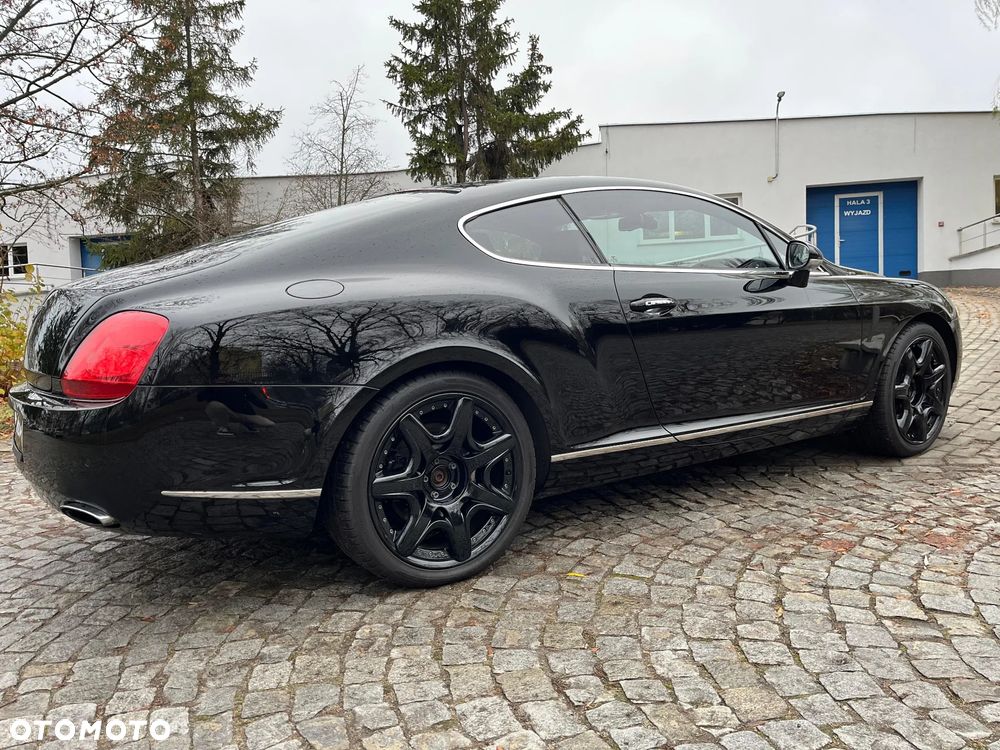 Bentley Continental GT Standard - 14