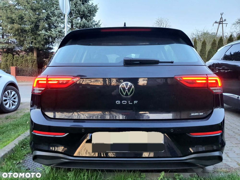 Volkswagen Golf 2.0 TDI SCR Life - 18