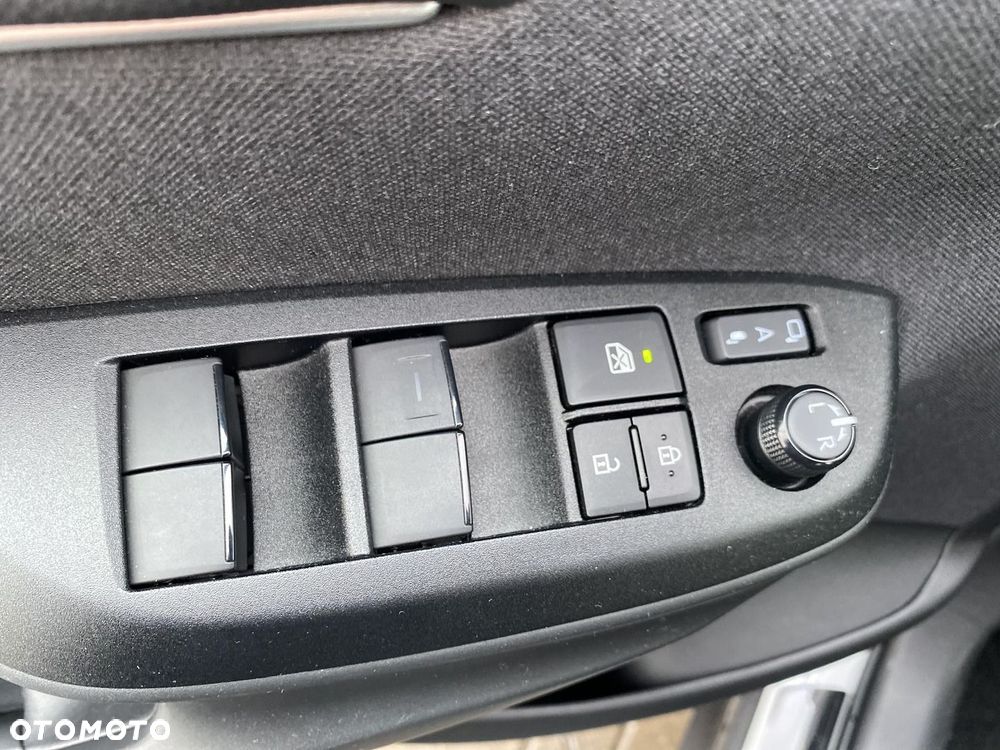 Toyota Yaris Cross Hybrid 1.5 Comfort - 25