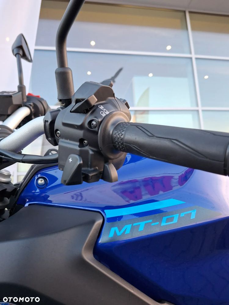 Yamaha MT - 19