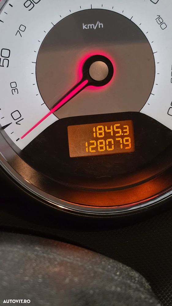 Peugeot 308 HDi FAP 90 Filou - 13